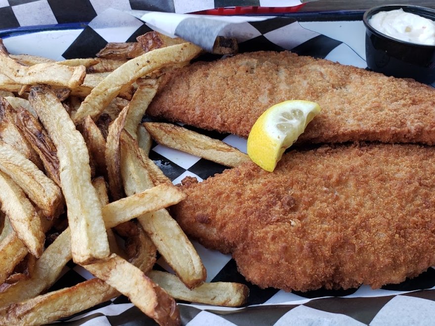 Hammerheads Bar & Grill