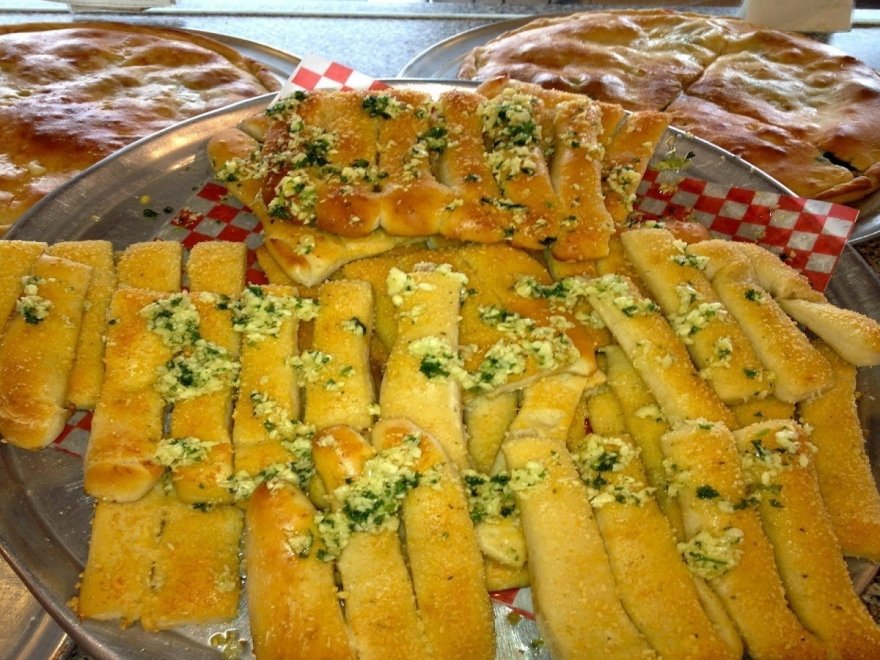 Mione's Pizza West OC