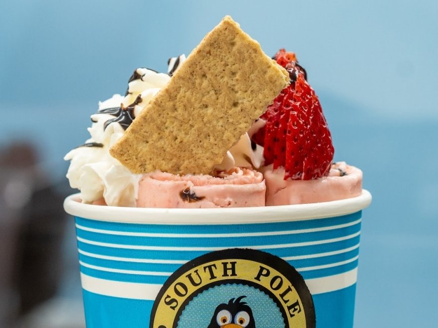 Southpole Ice Cream Roll