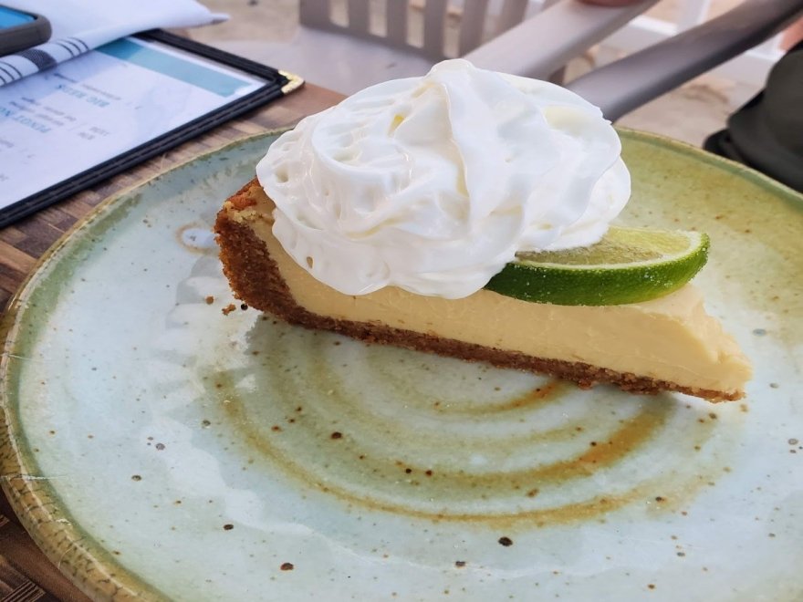 Tailchasers Restaurant & Dock Bar