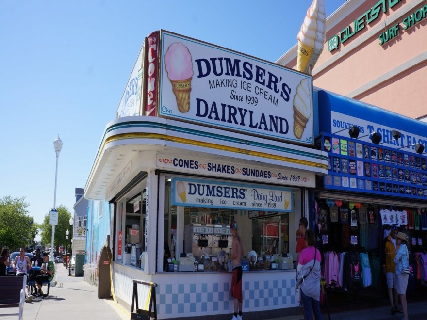 Dumser's Dairyland