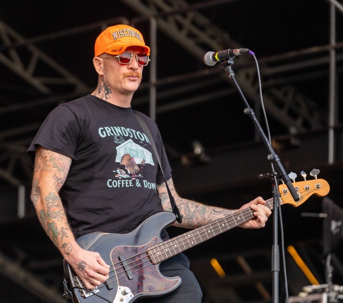 artist performing at Oceans Calling